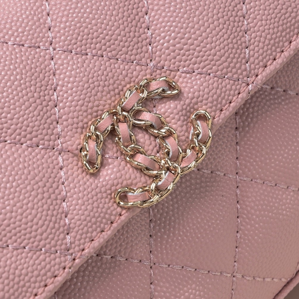 シャネルバッグ角部分ディテール